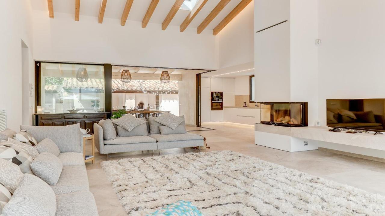 Segui Villa *